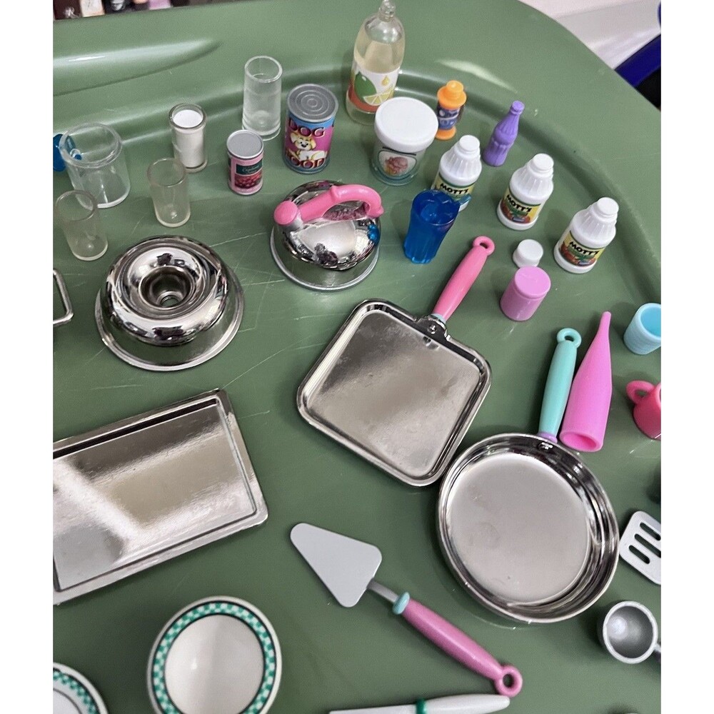 1996 Tyco Kitchen Littles Barbie Dollhouse Size Food Accessories Lot 92 Pieces - Picture 5 of 10